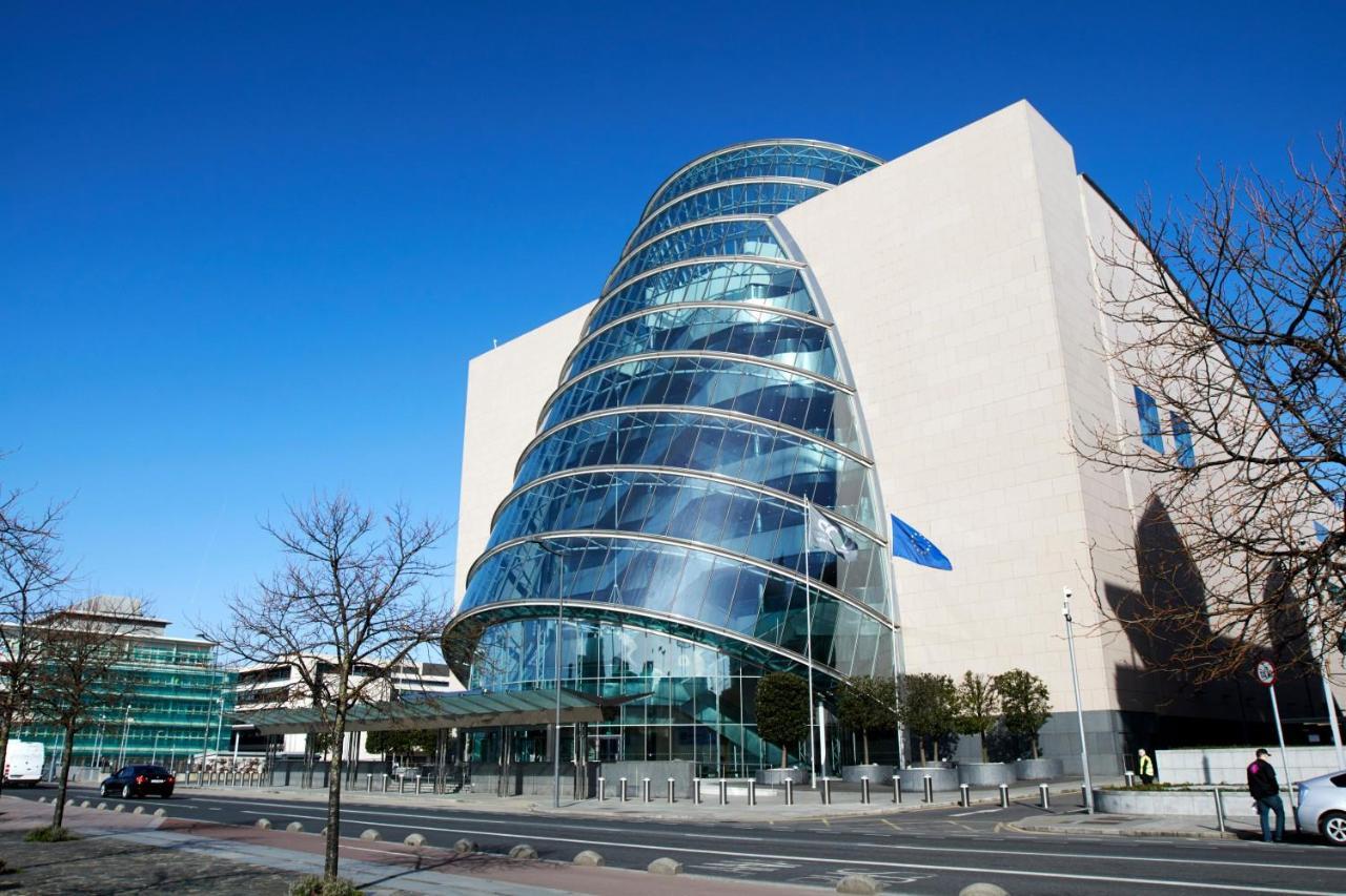Travelodge Plus Dublin City Centre Esterno foto