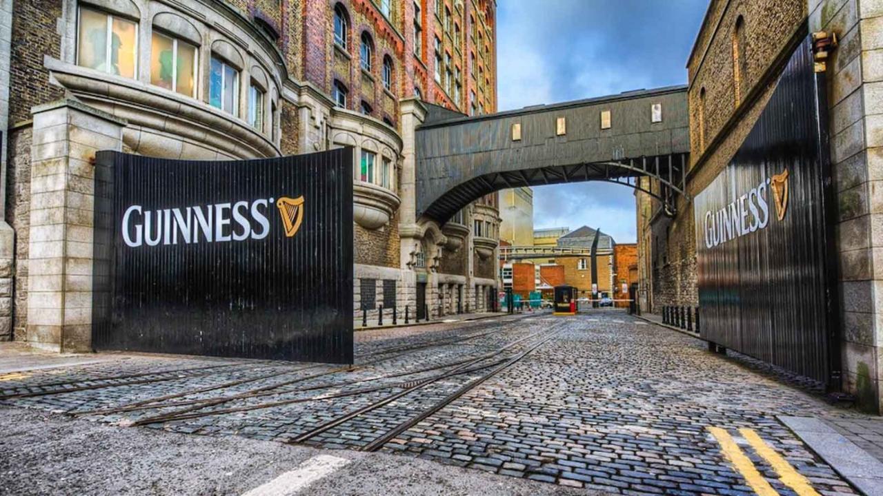 Travelodge Plus Dublin City Centre Esterno foto