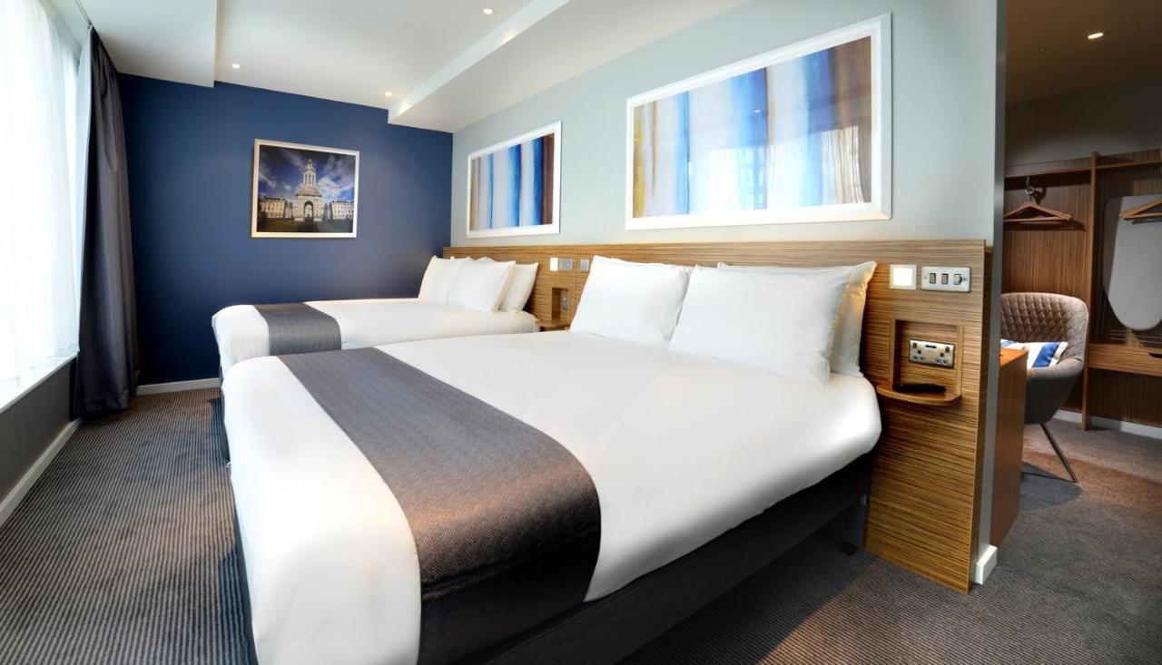 Travelodge Plus Dublin City Centre Esterno foto
